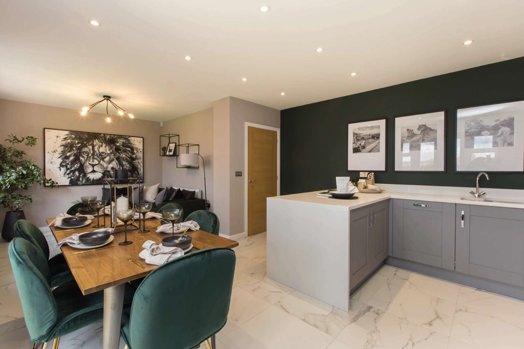 Buy 4 bedroom house Hollycroft Grange at Hinckley Bloor Homes