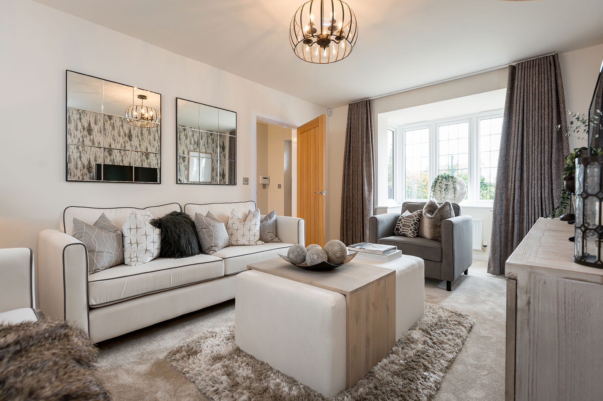 Buy 4 bedroom house Lakeside Gardens at Arborfield Bloor Homes